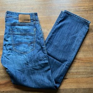 Mens Jeans - Mavi brand, 32x32, “Zach” regular rise straight leg